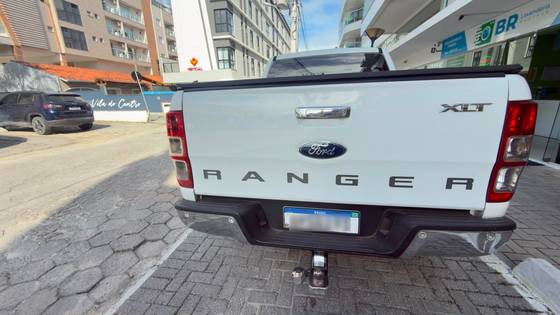 FORD RANGER 2.5 XLT 4X2 CD 16V FLEX 4P MANUAL FORD RANGER 2.5 XLT 4X2 CD 16V FLEX 4P MANUAL